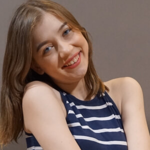 Eliza Thorn VR Porn Videos