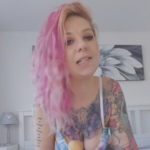 Scarlett Love VR Porn Videos